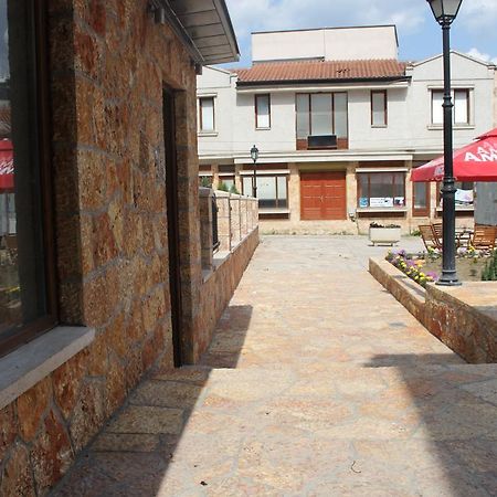 Hotel Old Bazaar سكوبجي المظهر الخارجي الصورة